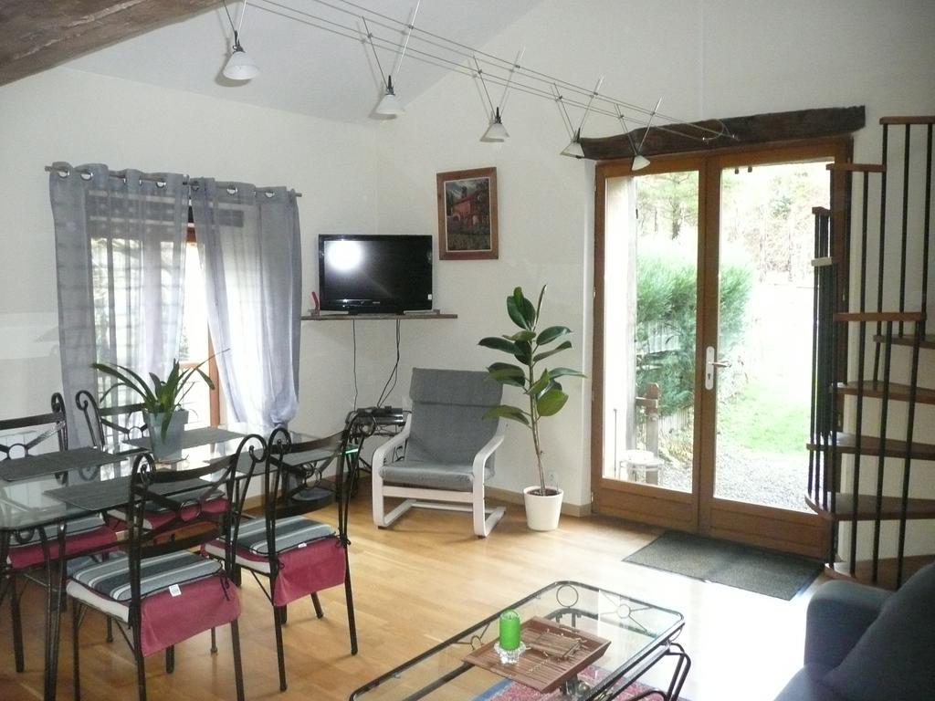 Chambres D'Hotes D'Antardieu Saint-Junien Δωμάτιο φωτογραφία